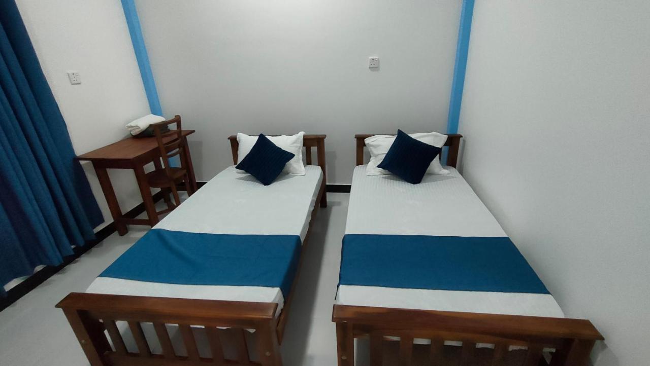 Ferienwohnung Victory'S Gardens Mannar Exterior foto