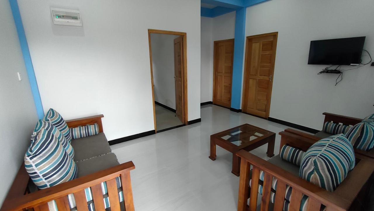 Ferienwohnung Victory'S Gardens Mannar Exterior foto